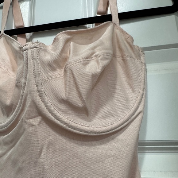 ShapeWear - Picture 3 of 5